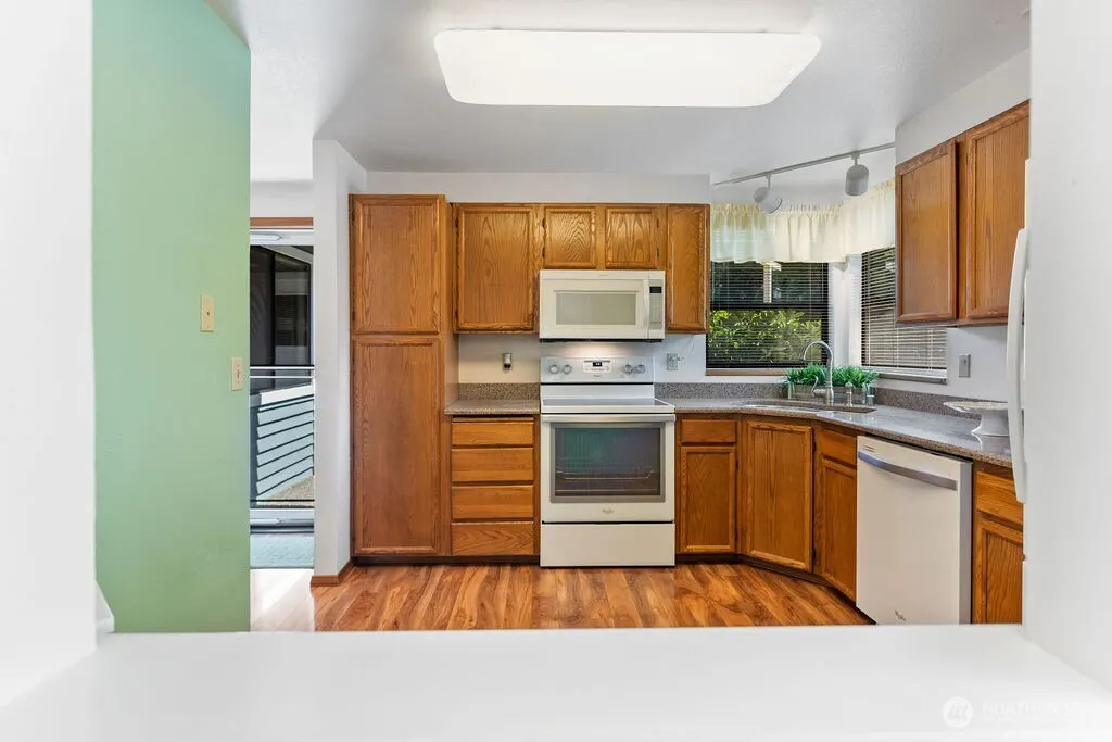 1800 Mill Creek Road SE #12A, Mill Creek, WA 98012
