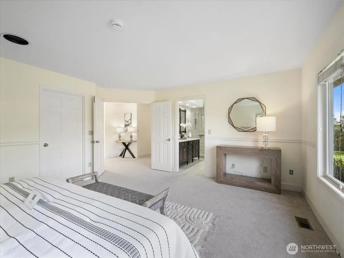 14823 164th Place NE, Woodinville, WA 98072
