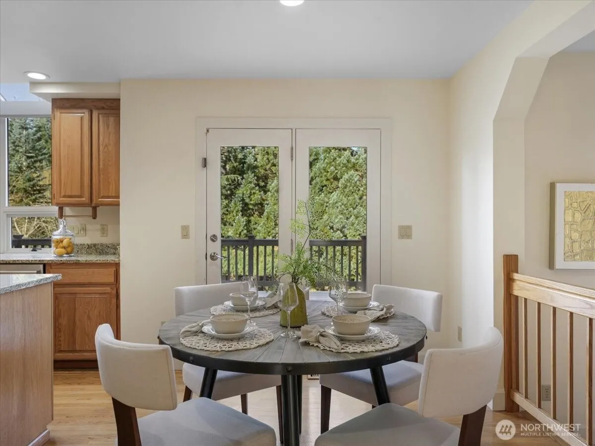 14823 164th Place NE, Woodinville, WA 98072