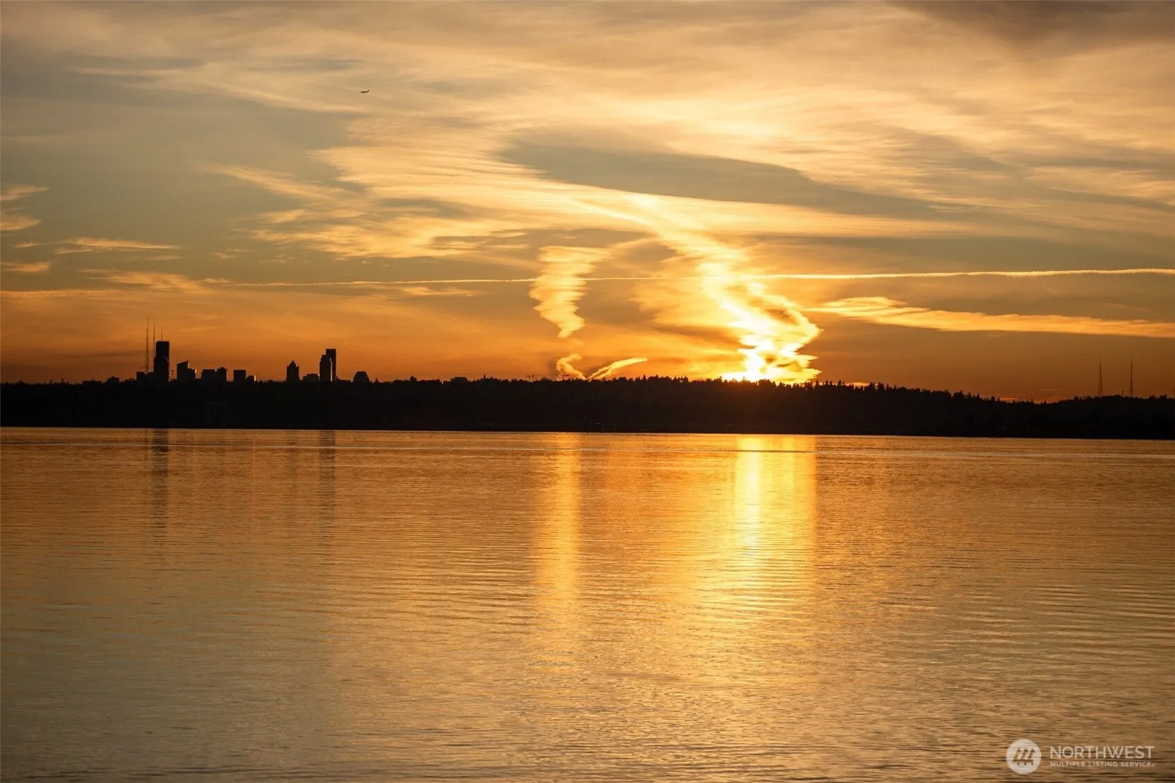 807 Lake Street S #301, Kirkland, WA 98033