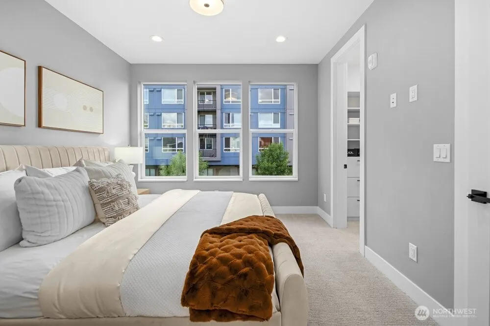 968 7th Ave NW (Homesite #5) , Issaquah, WA 98027