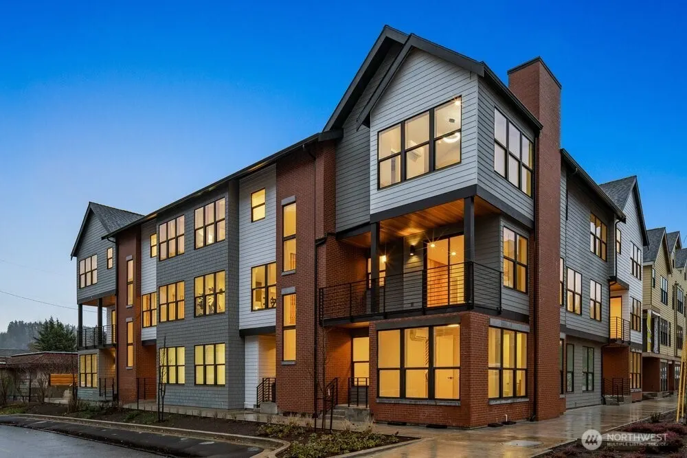 968 7th Ave NW (Homesite #5) , Issaquah, WA 98027