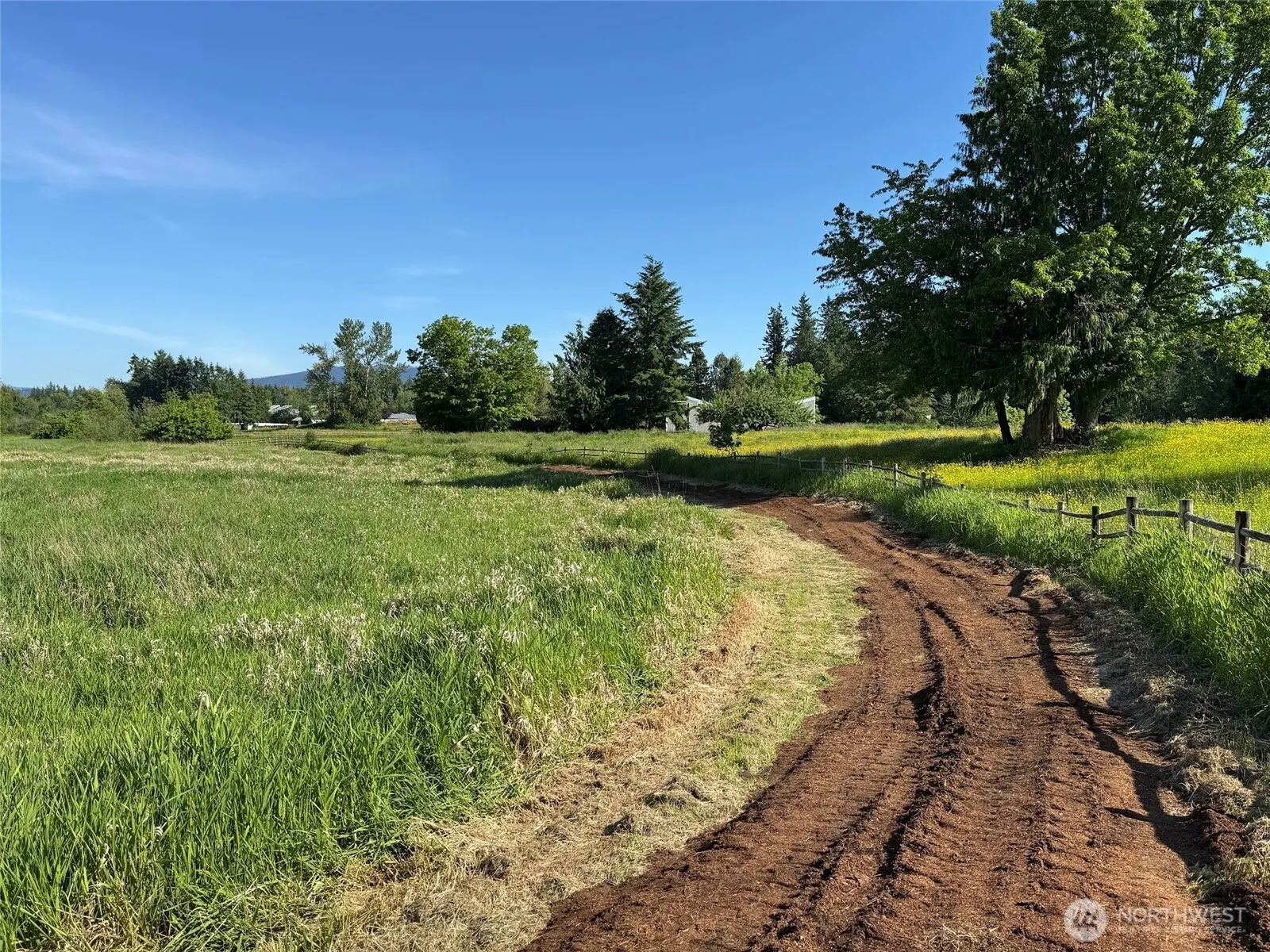 20802 SE 34th Street #3, Sammamish, WA 98075