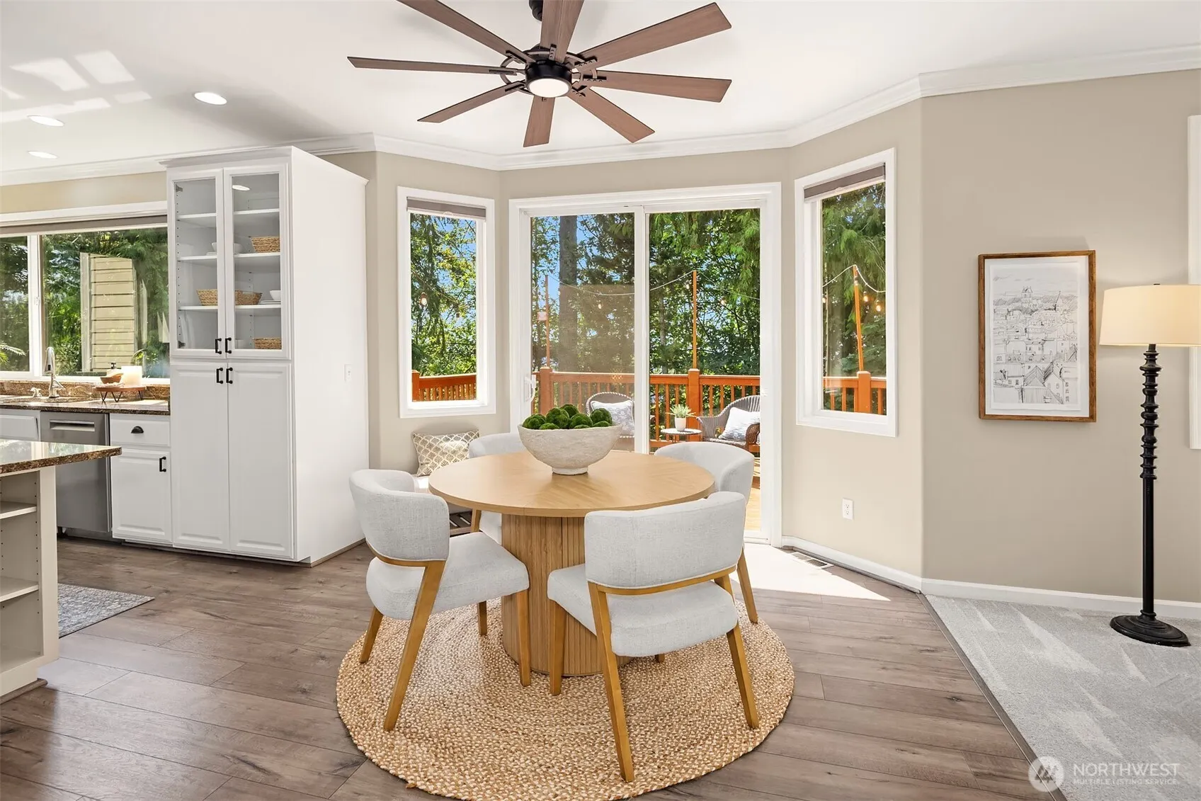 26233 SE 162nd Place , Issaquah, WA 98027