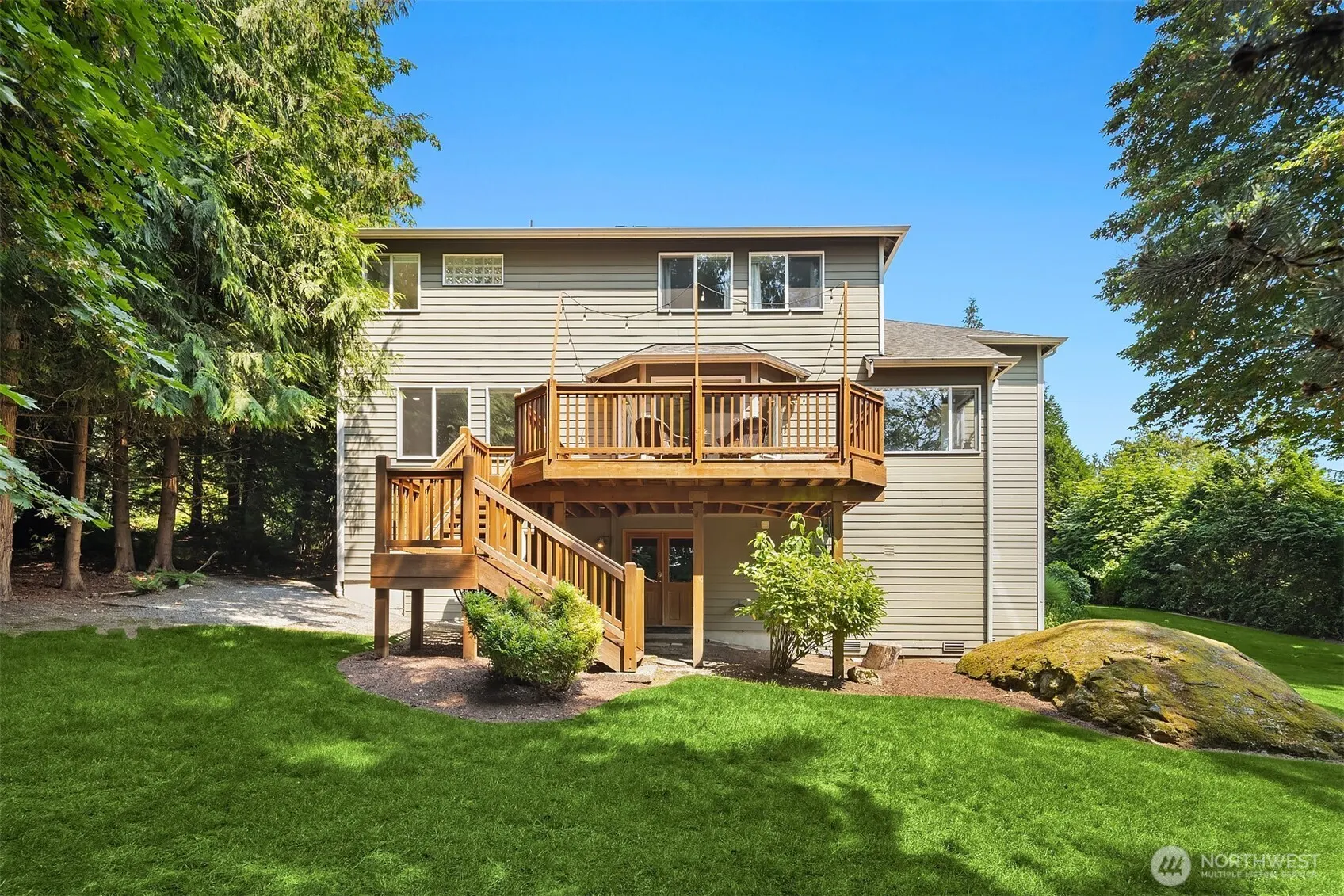 26233 SE 162nd Place , Issaquah, WA 98027