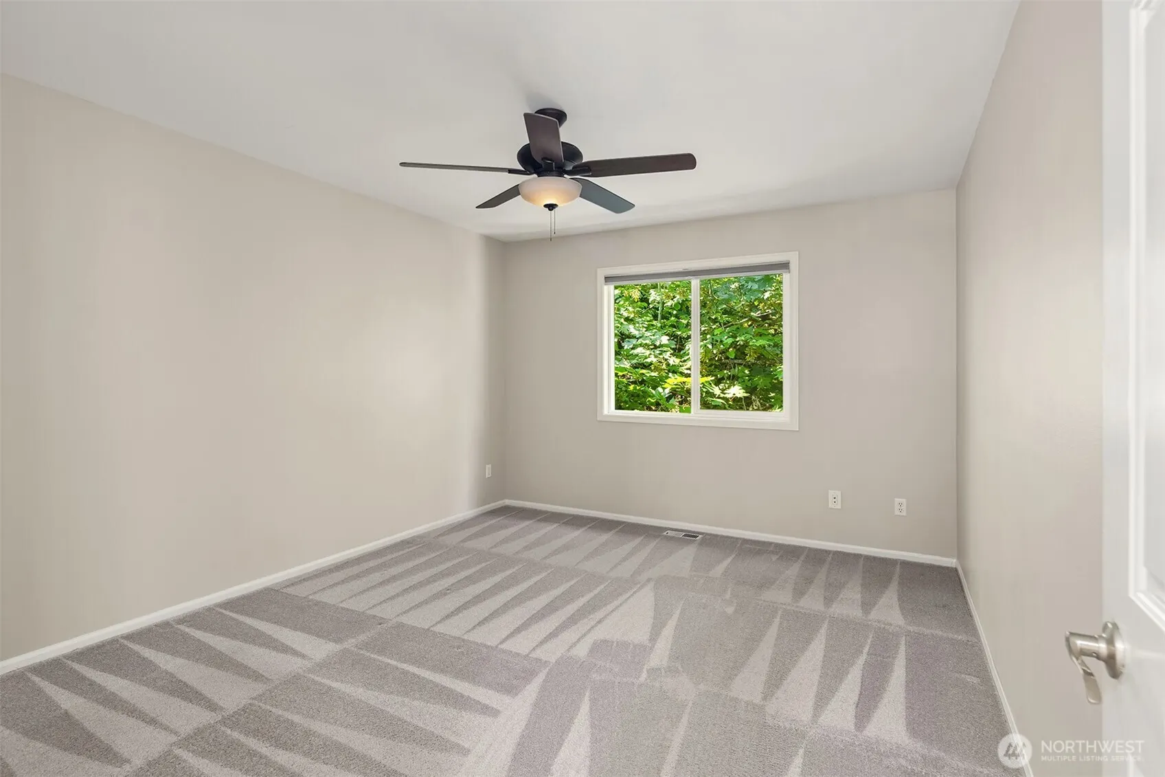 26233 SE 162nd Place , Issaquah, WA 98027