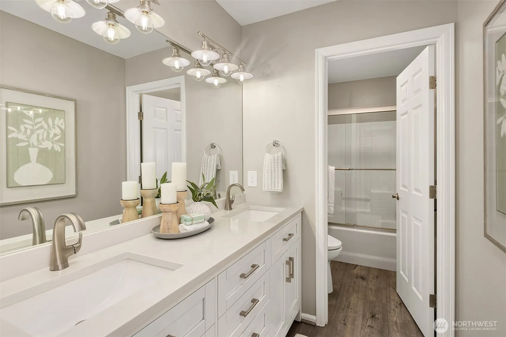 26233 SE 162nd Place , Issaquah, WA 98027