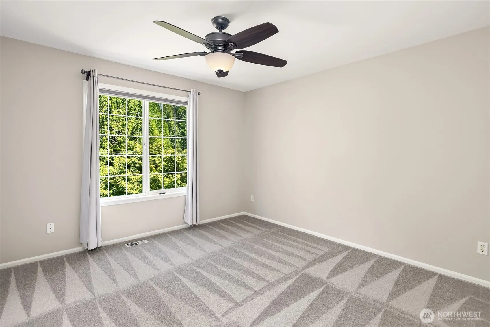 26233 SE 162nd Place , Issaquah, WA 98027