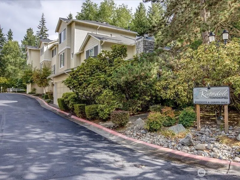 13400 Dumas Road #G6, Mill Creek, WA 98012