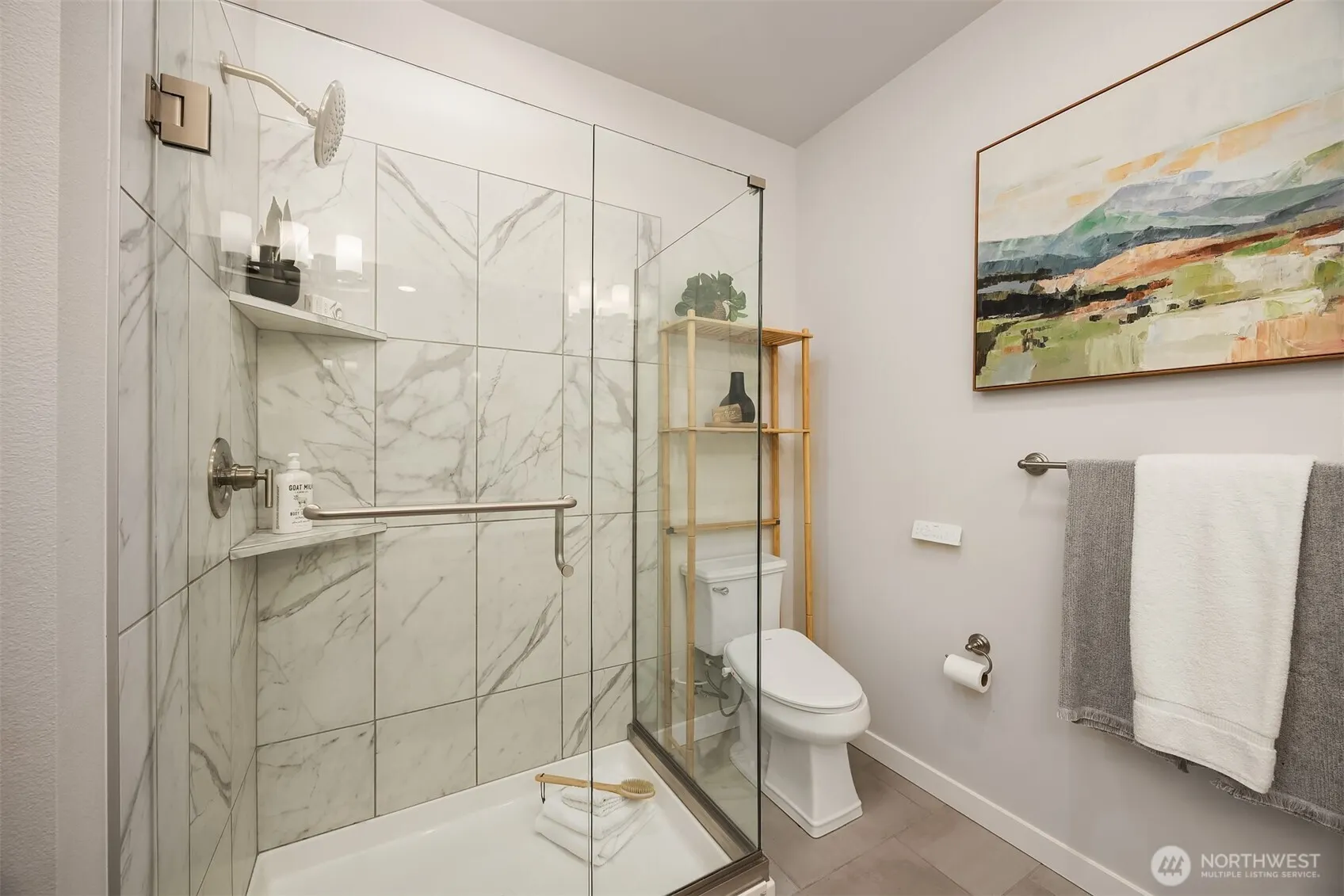 1053 6th Walk NE, Issaquah, WA 98029