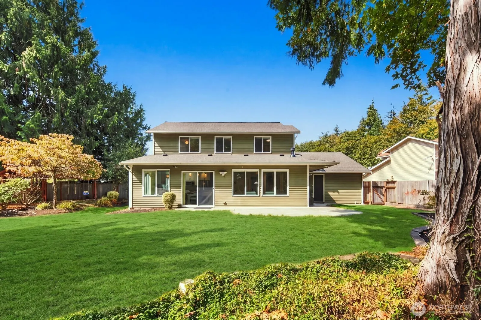 13666 179th Avenue NE, Redmond, WA 98052