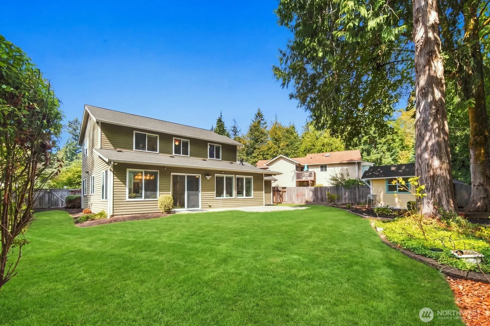 13666 179th Avenue NE, Redmond, WA 98052