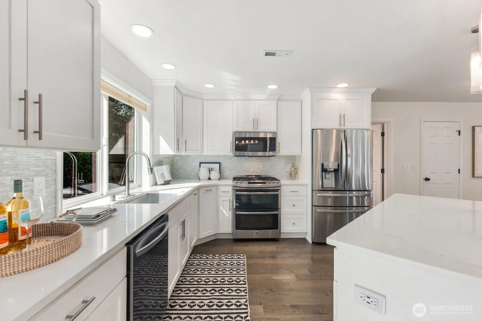 13666 179th Avenue NE, Redmond, WA 98052