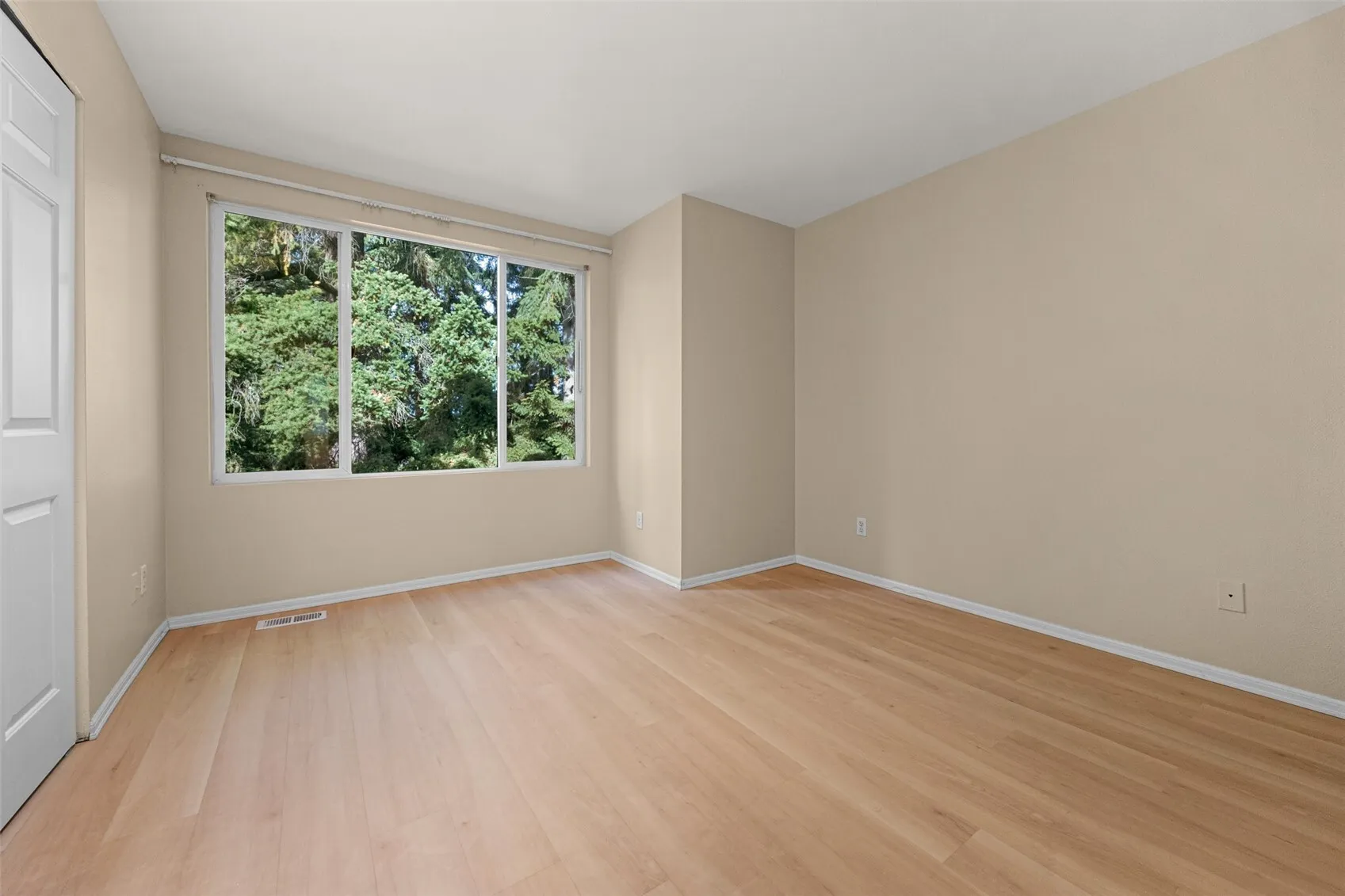 11942 NE 164th Lane #29-4, Bothell, WA 98011