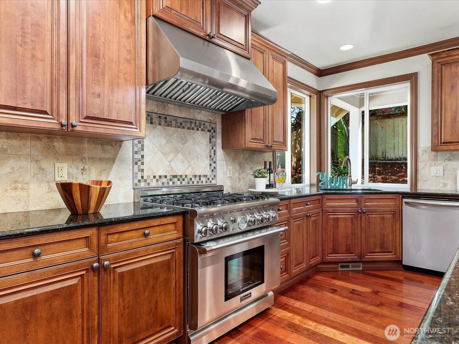2058 211th Place SE, Sammamish, WA 98075
