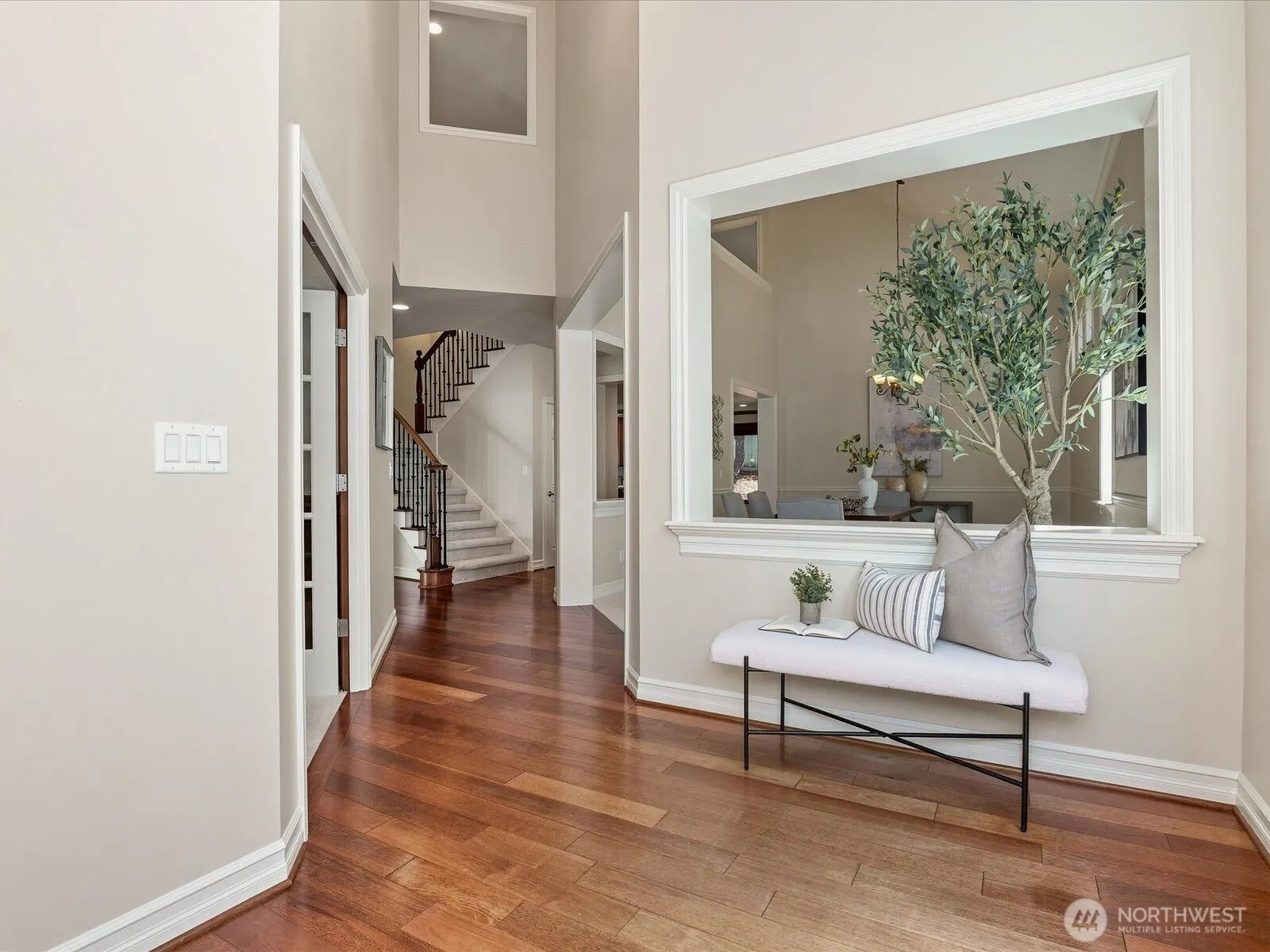 2058 211th Place SE, Sammamish, WA 98075