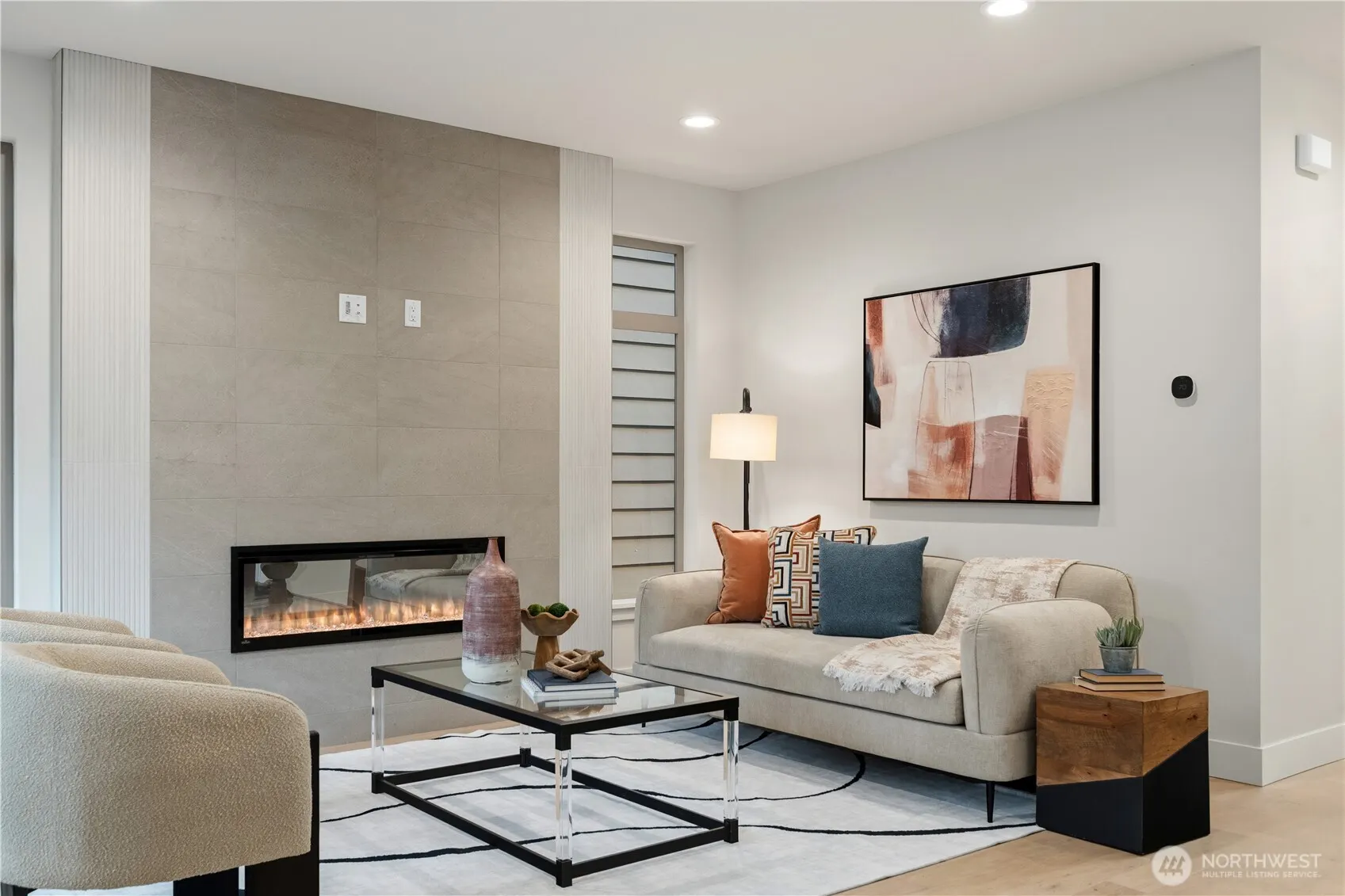 12315 NE 70th Lane , Kirkland, WA 98033