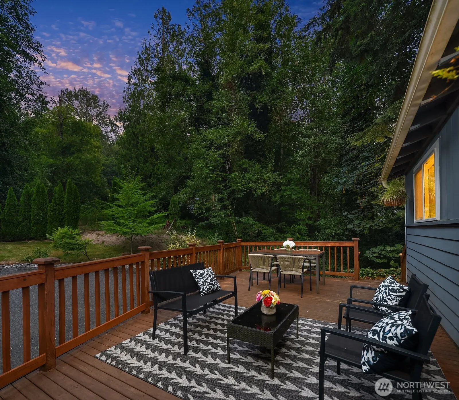 15650 Issaquah Hobart Road SE, Issaquah, WA 98027