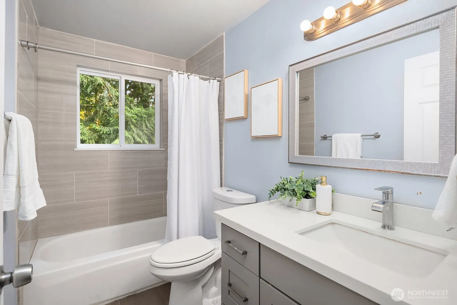 15650 Issaquah Hobart Road SE, Issaquah, WA 98027