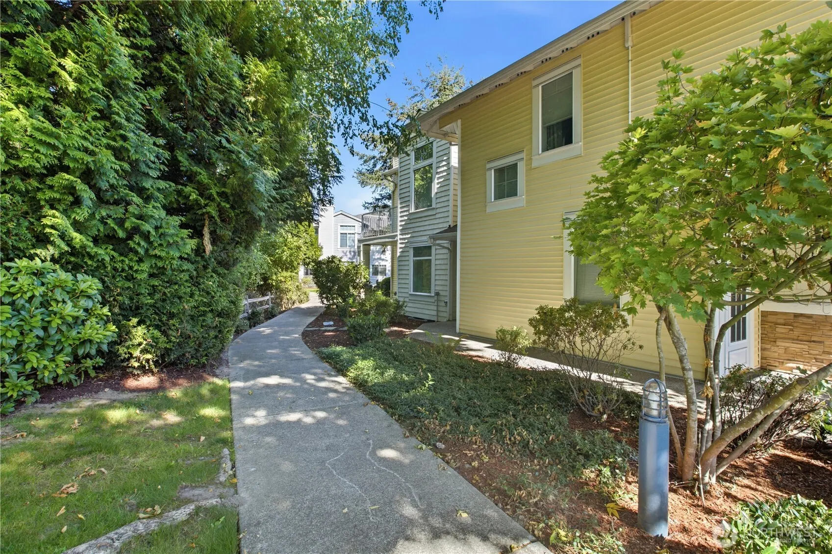 23202 58th Avenue S #2-1, Kent, WA 98032