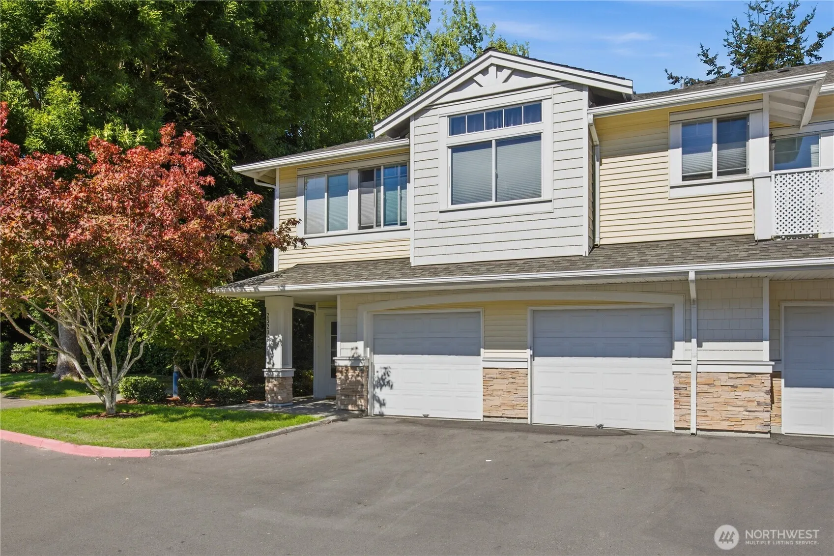 23202 58th Avenue S #2-1, Kent, WA 98032