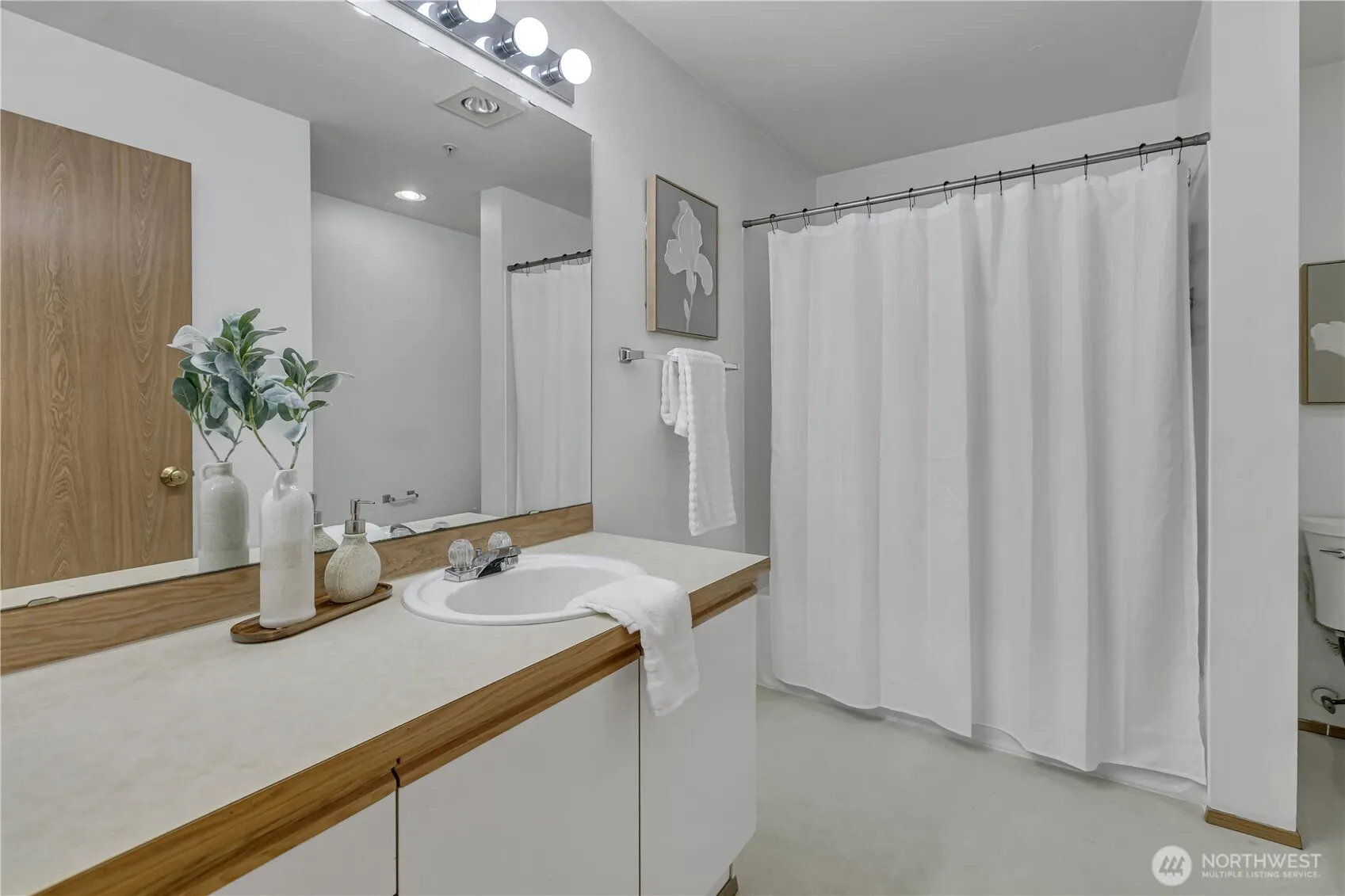 23202 58th Avenue S #2-1, Kent, WA 98032