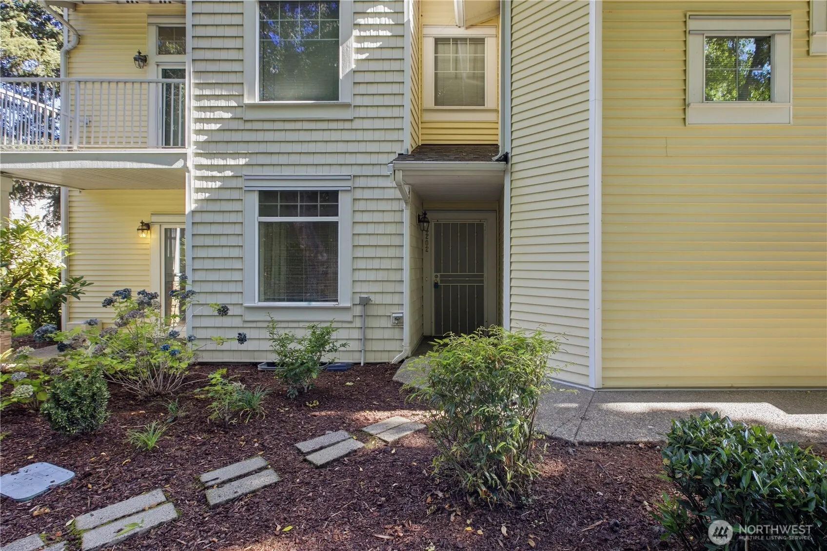 23202 58th Avenue S #2-1, Kent, WA 98032