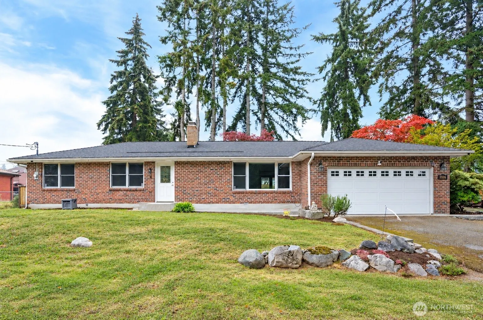 3806 S 272nd Street , Kent, WA 98032