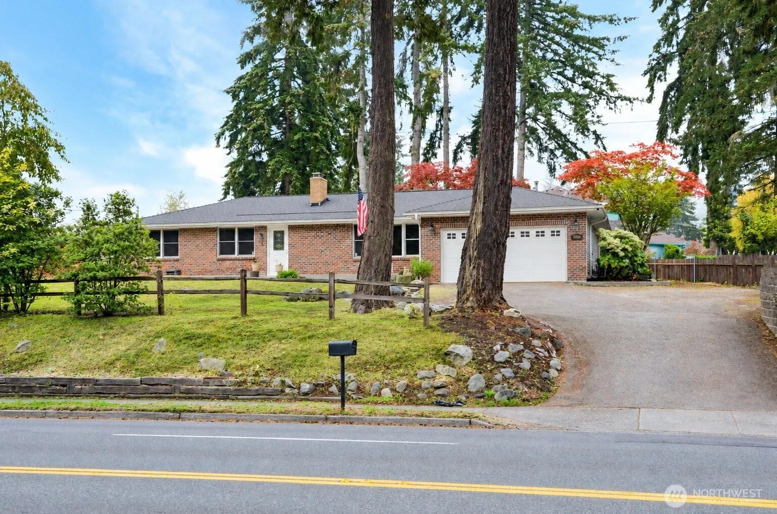 3806 S 272nd Street , Kent, WA 98032