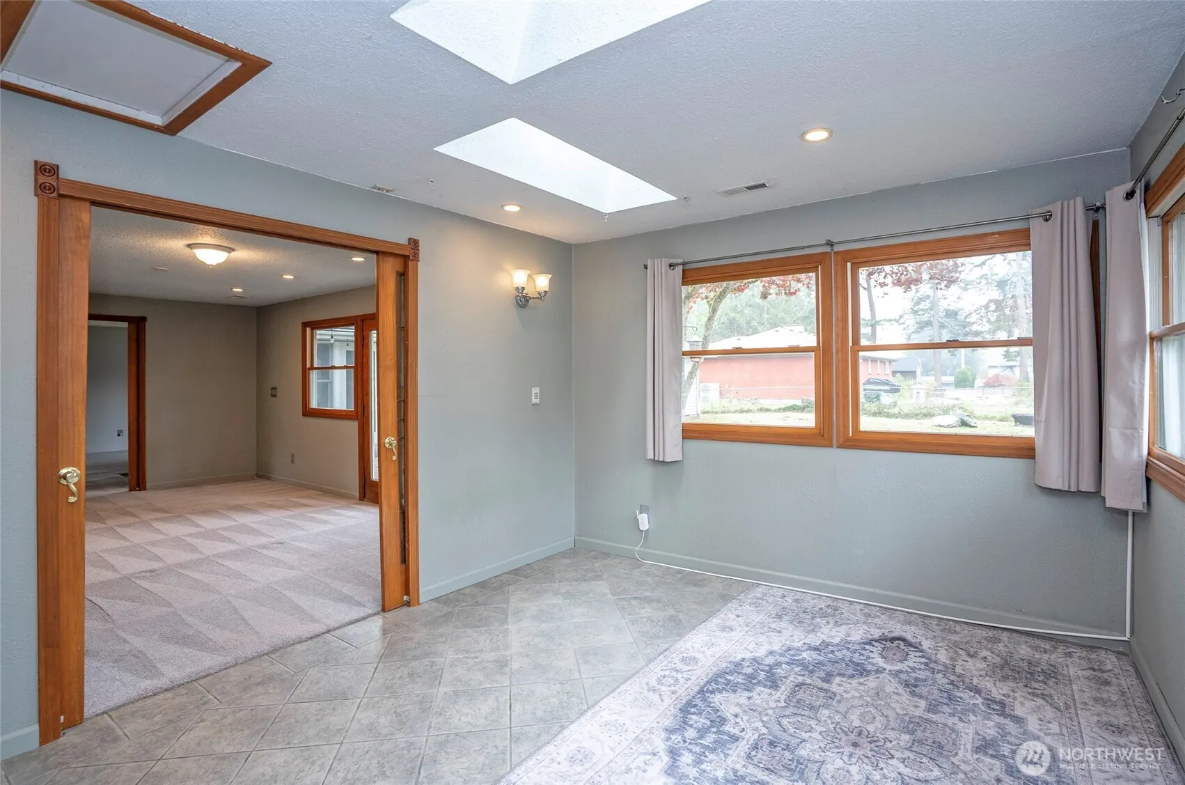 3806 S 272nd Street , Kent, WA 98032