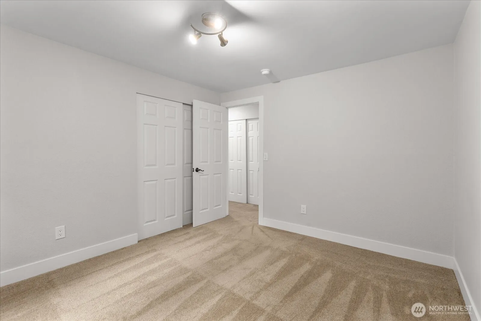 16312 194th Avenue NE, Woodinville, WA 98077