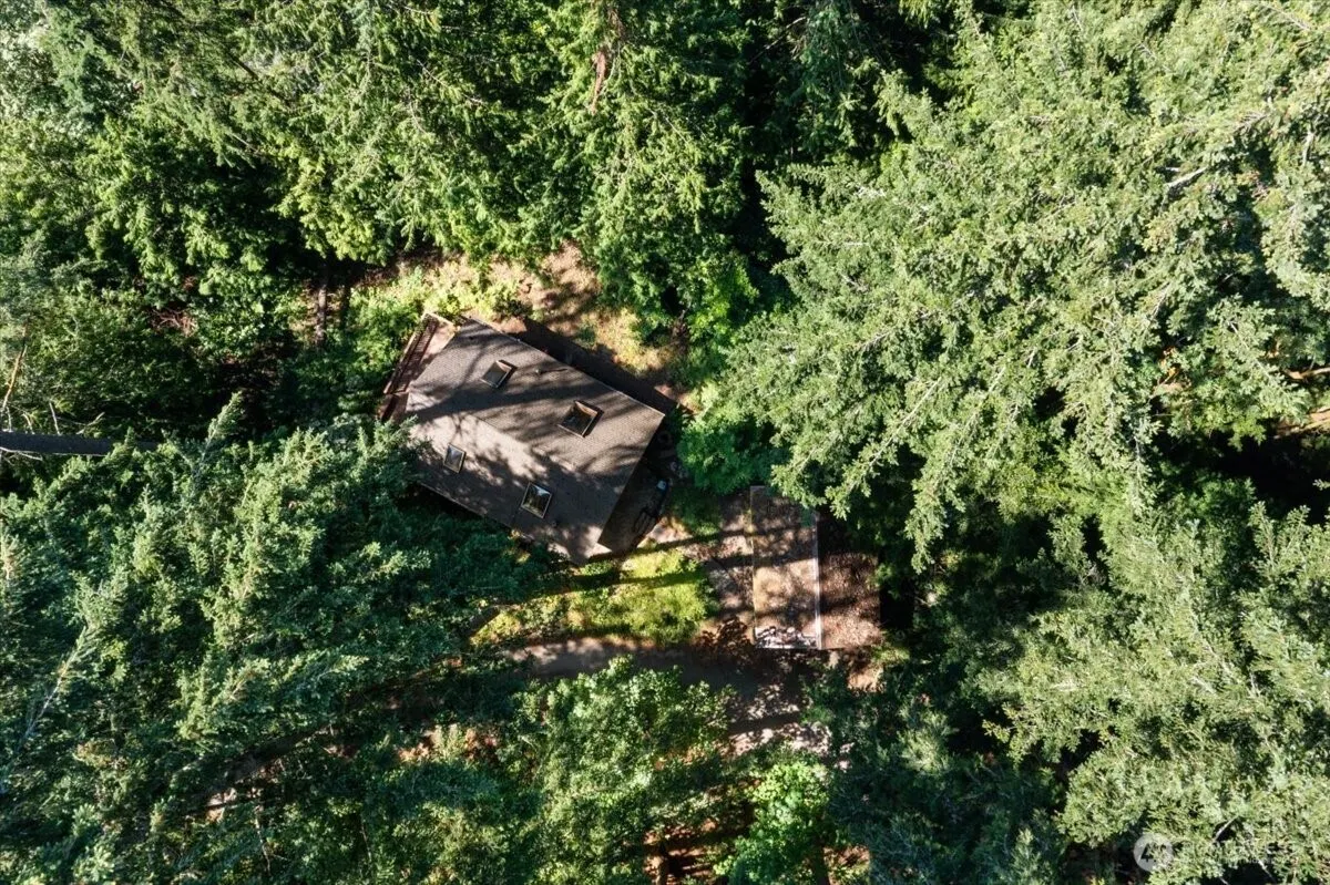 25525 SE Tiger Mountain Road , Issaquah, WA 98027