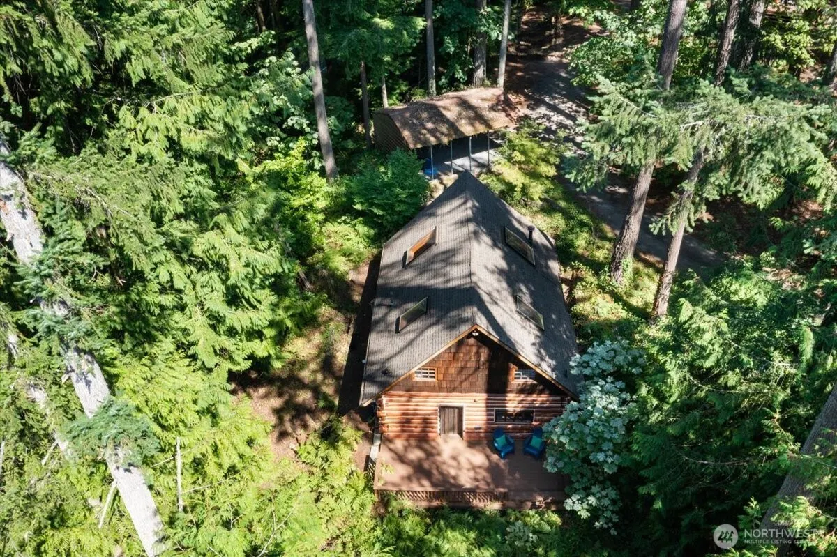 25525 SE Tiger Mountain Road , Issaquah, WA 98027
