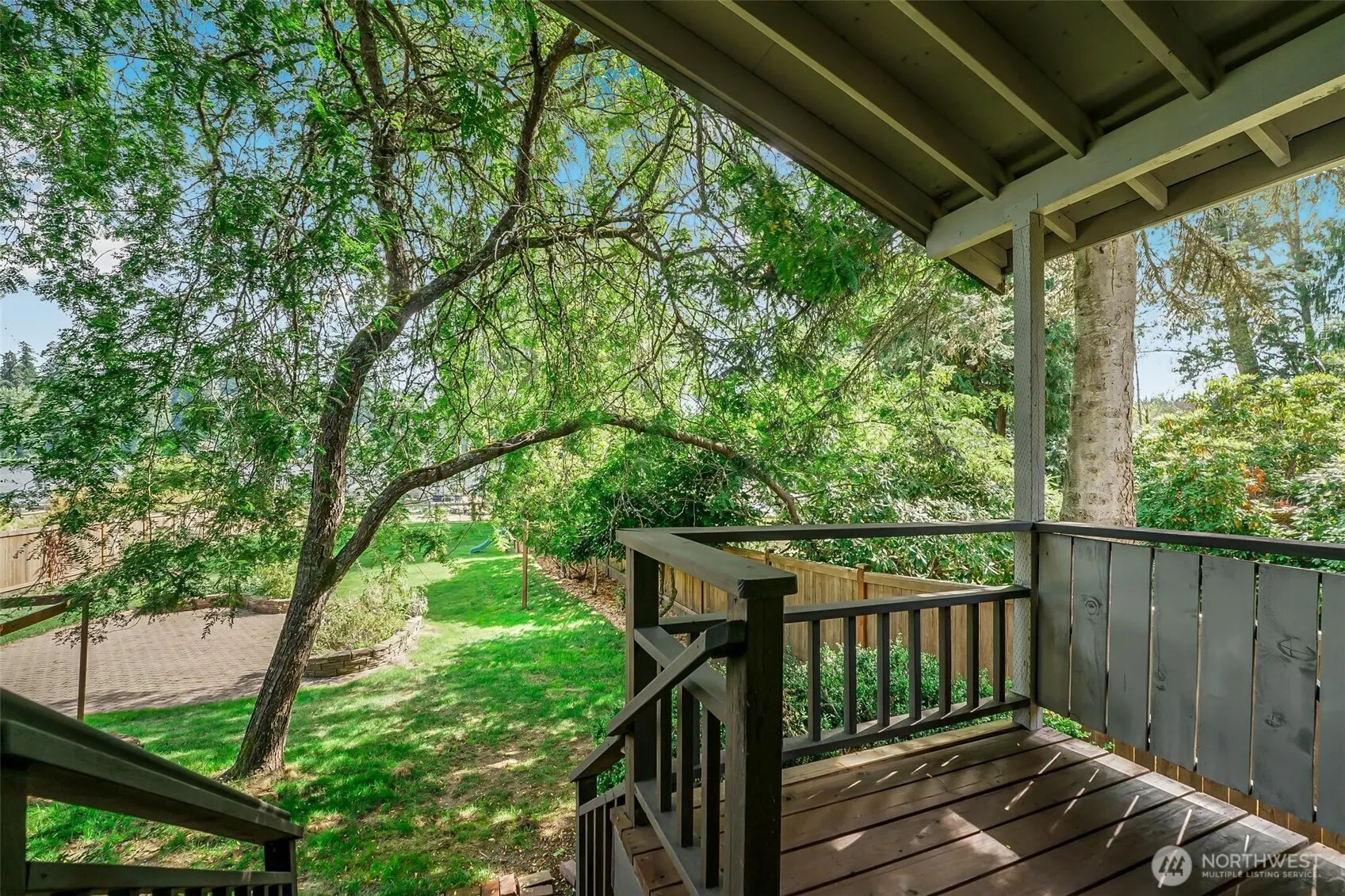 18404 W Spring Lake Drive SE, Renton, WA 98058