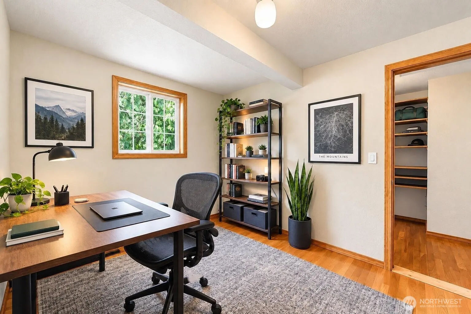 18404 W Spring Lake Drive SE, Renton, WA 98058
