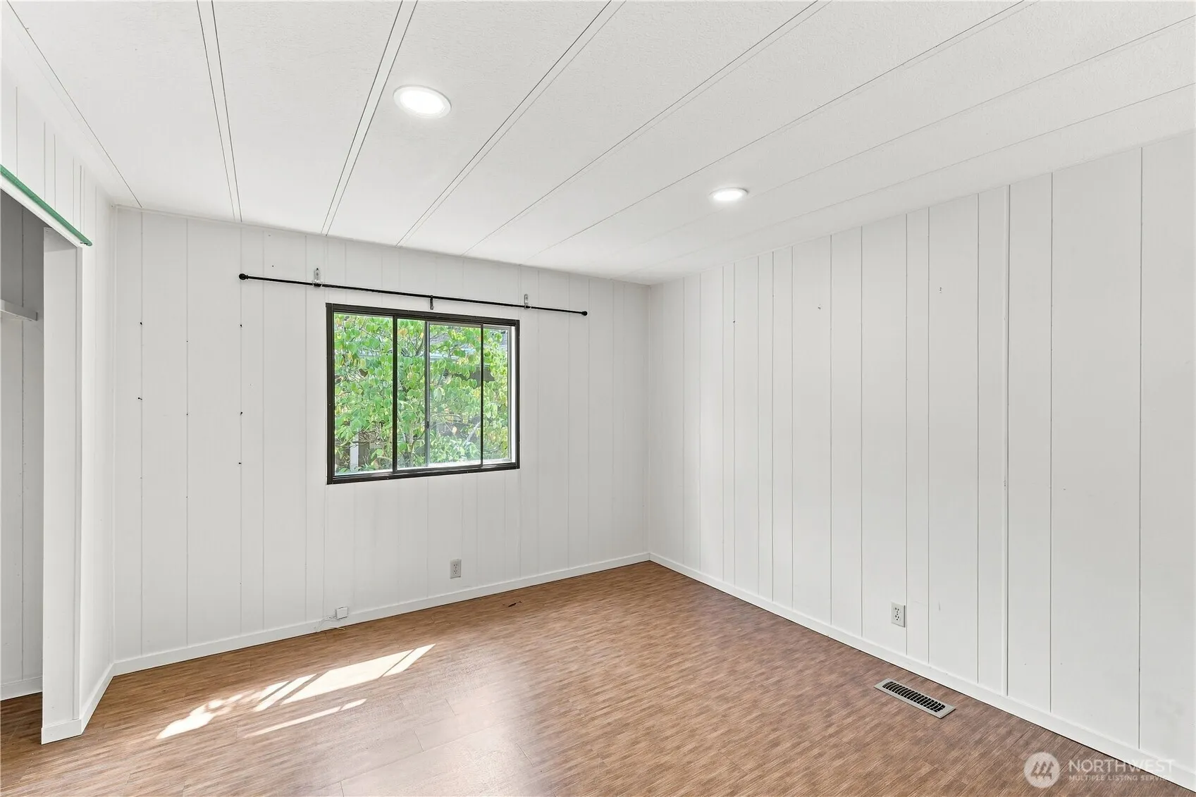 18425 NE 95th Street #179, Redmond, WA 98052