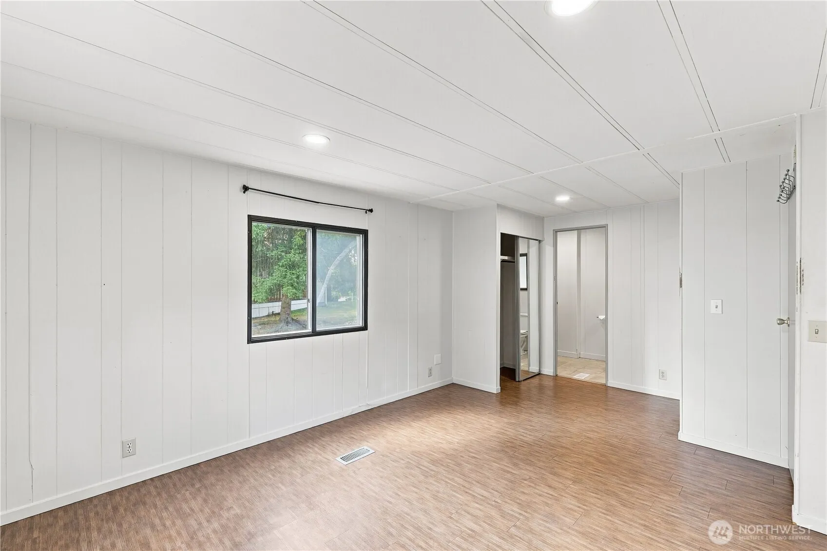 18425 NE 95th Street #179, Redmond, WA 98052