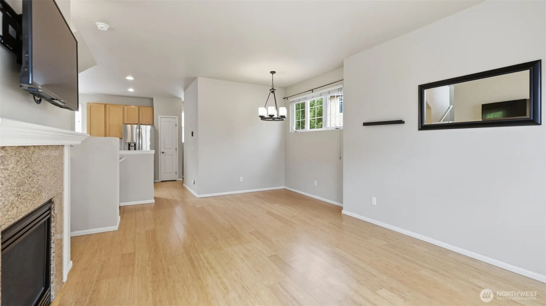 515 225th Place NE #33, Sammamish, WA 98074