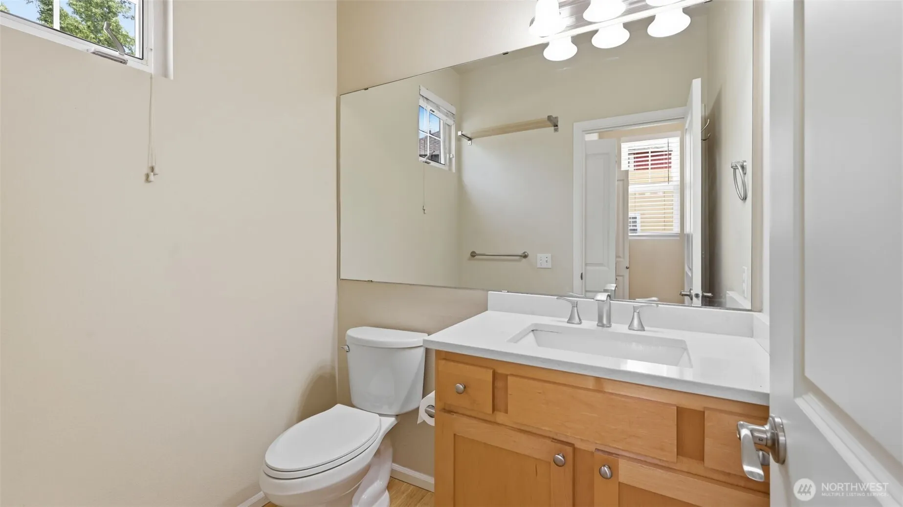 515 225th Place NE #33, Sammamish, WA 98074