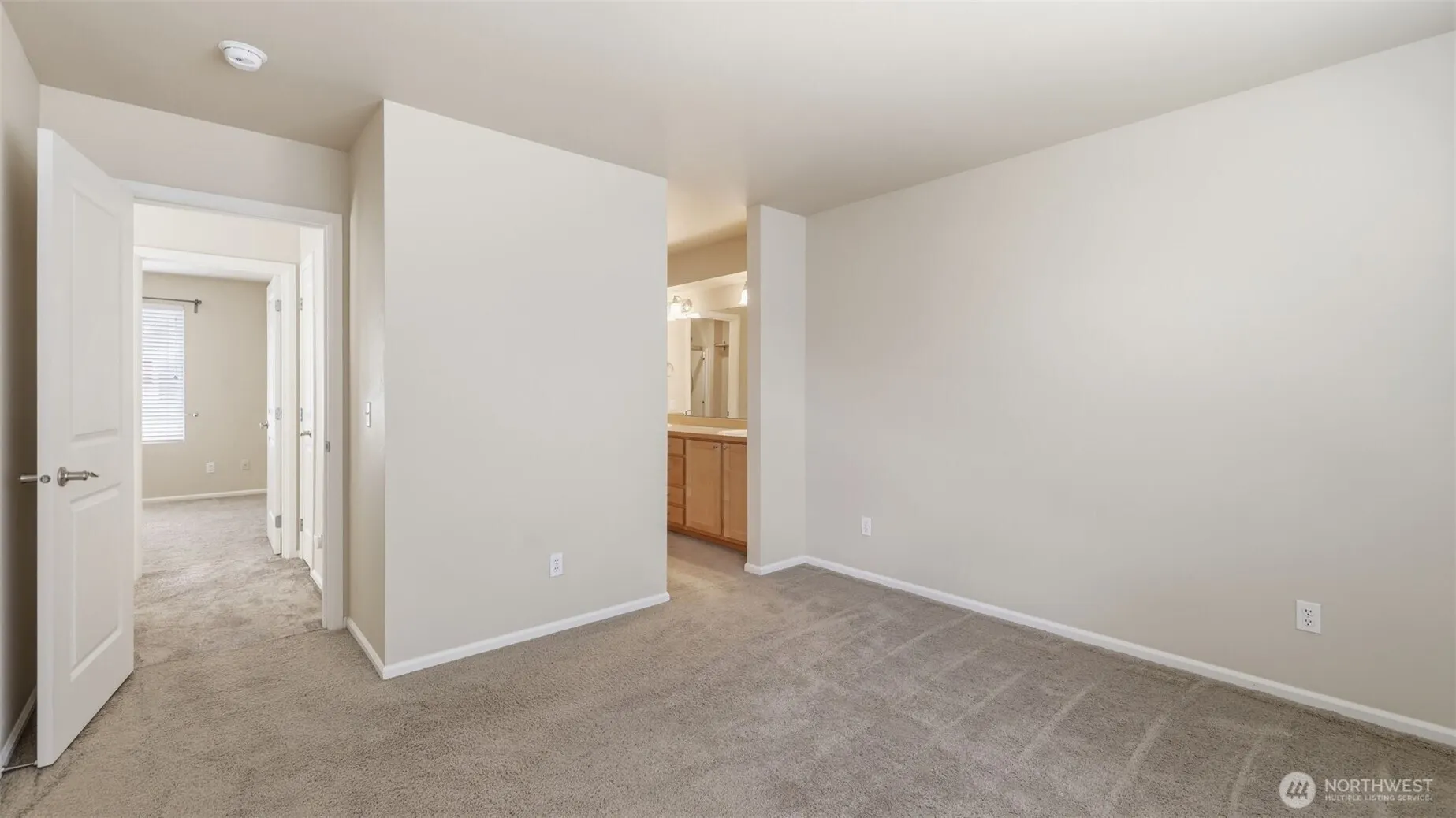 515 225th Place NE #33, Sammamish, WA 98074