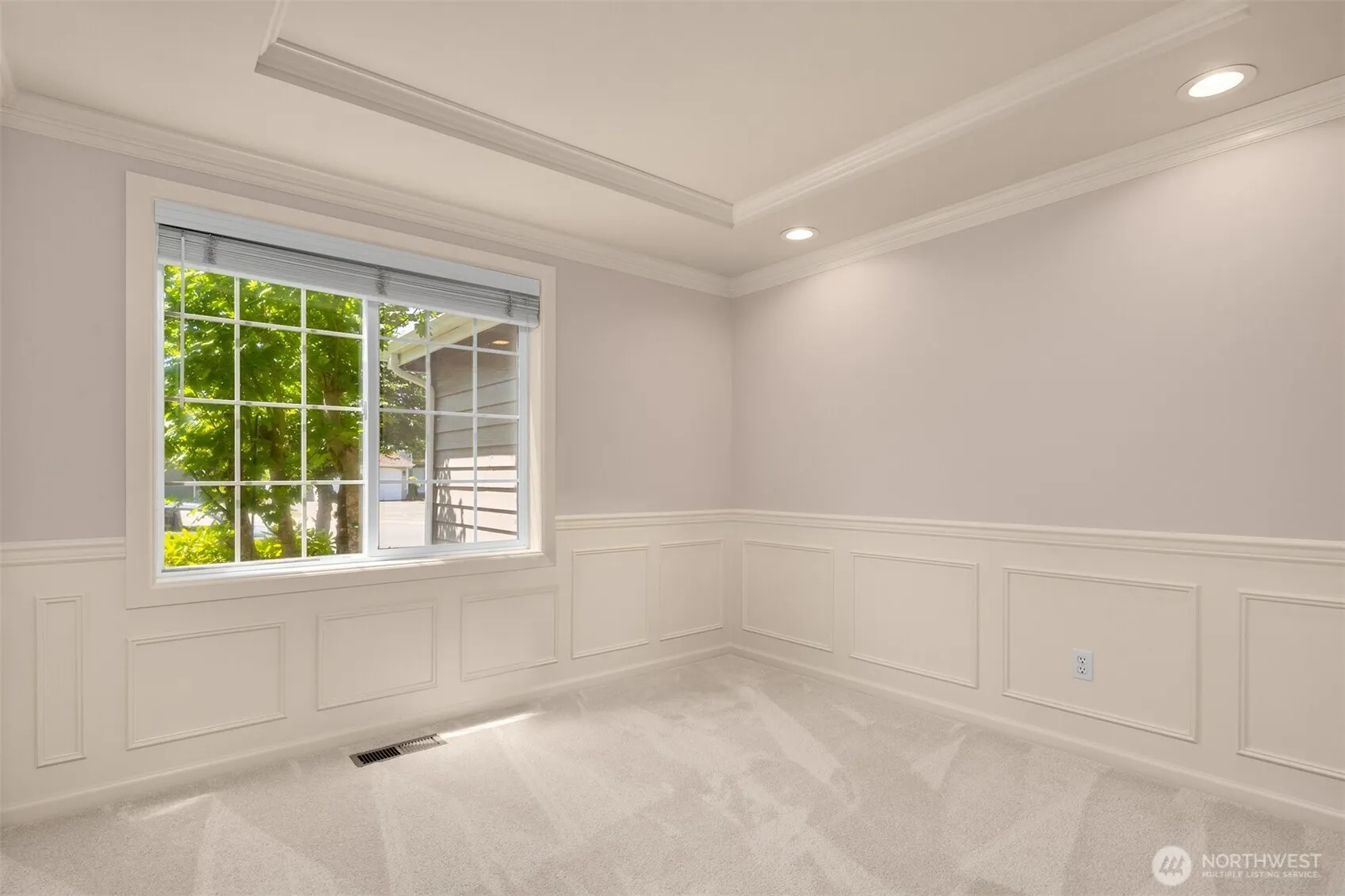 2714 232nd Place SE, Sammamish, WA 98075