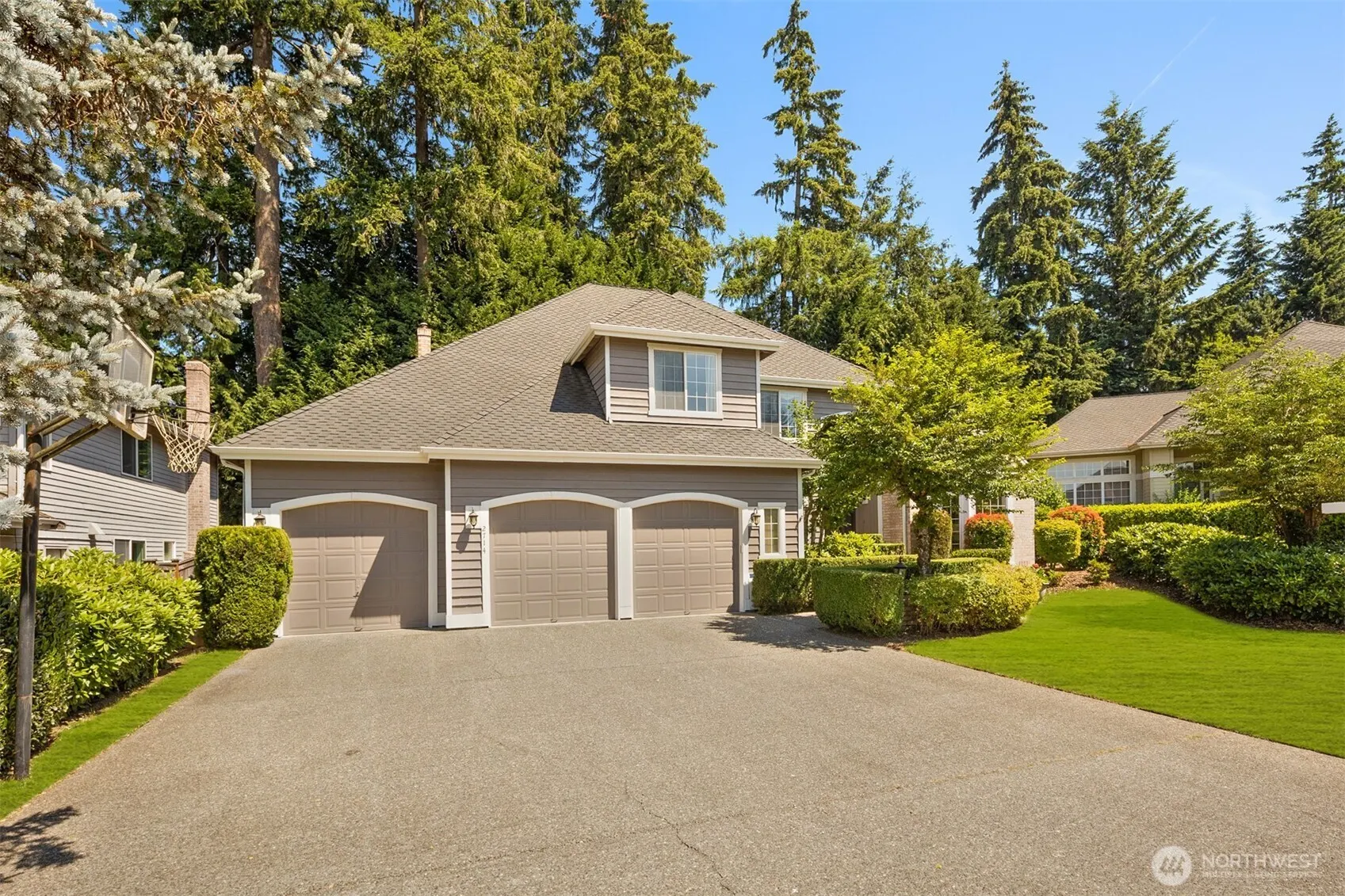 2714 232nd Place SE, Sammamish, WA 98075