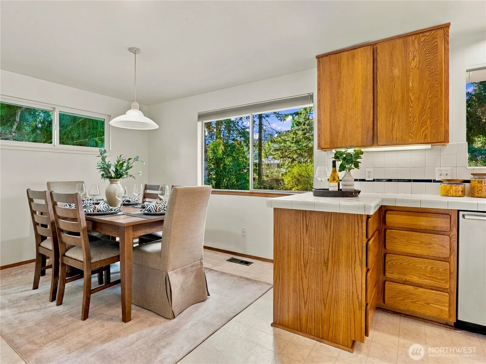 12231 95th Place NE, Kirkland, WA 98034