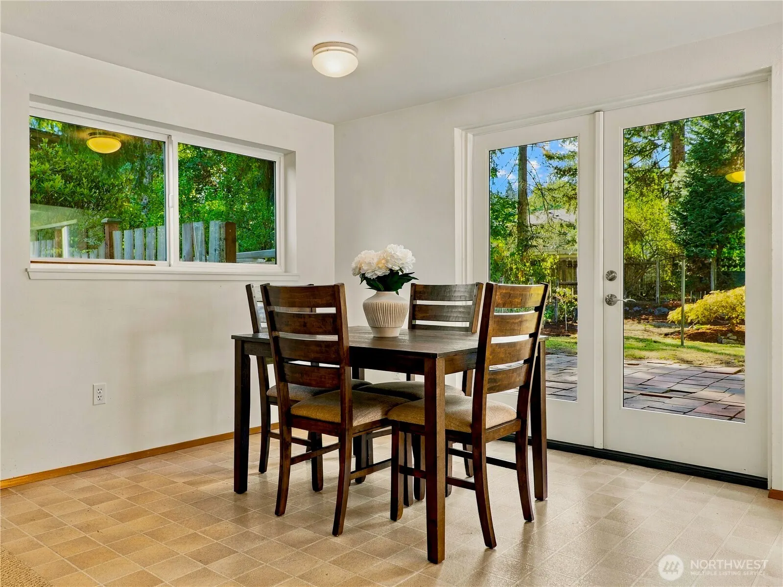 12231 95th Place NE, Kirkland, WA 98034