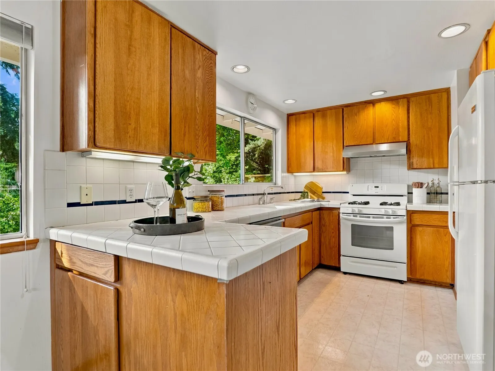 12231 95th Place NE, Kirkland, WA 98034