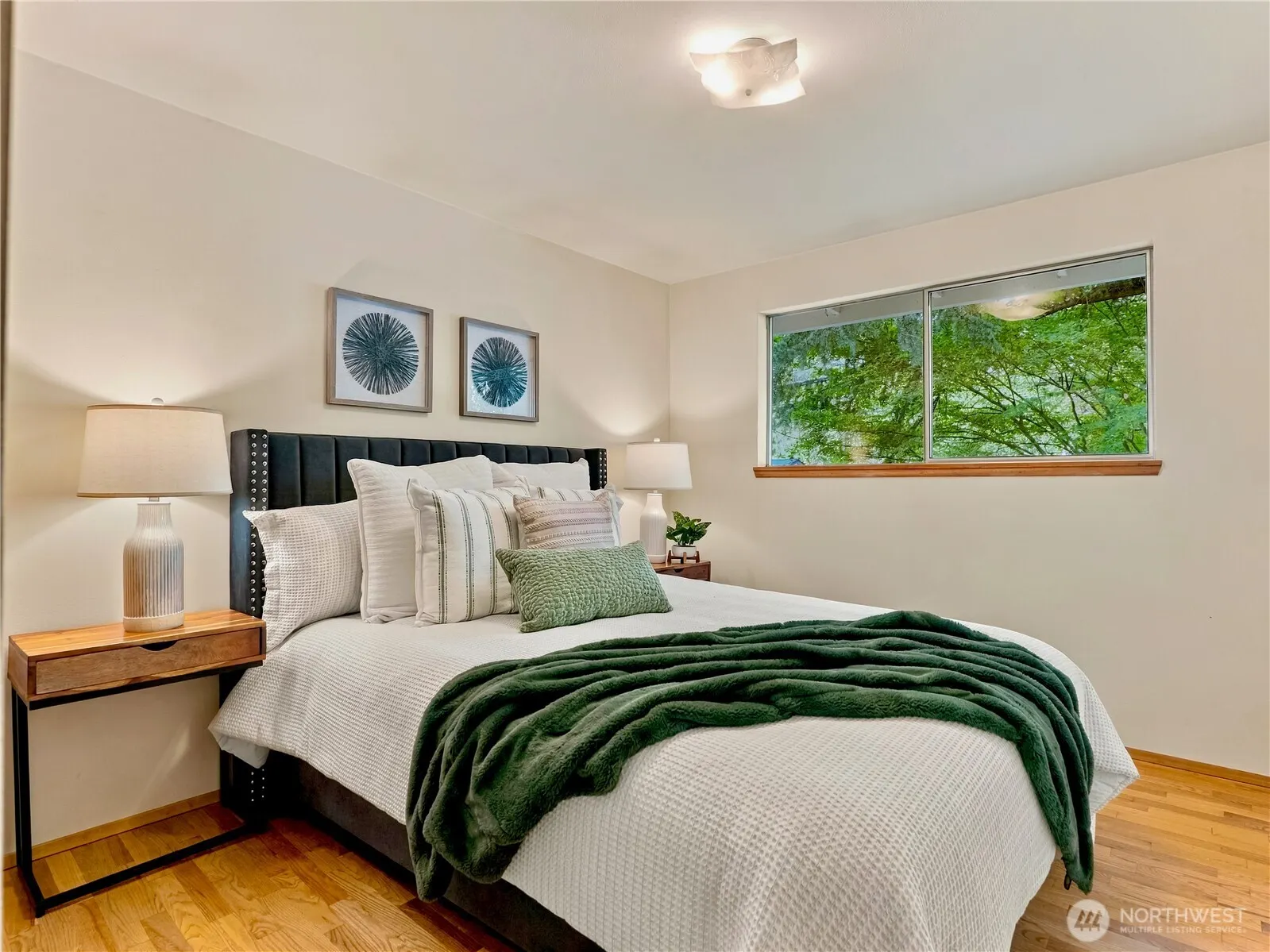 12231 95th Place NE, Kirkland, WA 98034