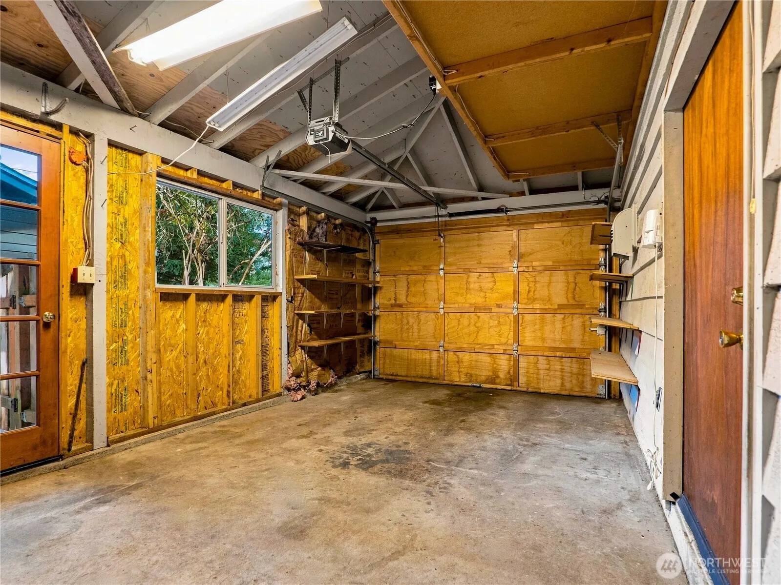 12231 95th Place NE, Kirkland, WA 98034