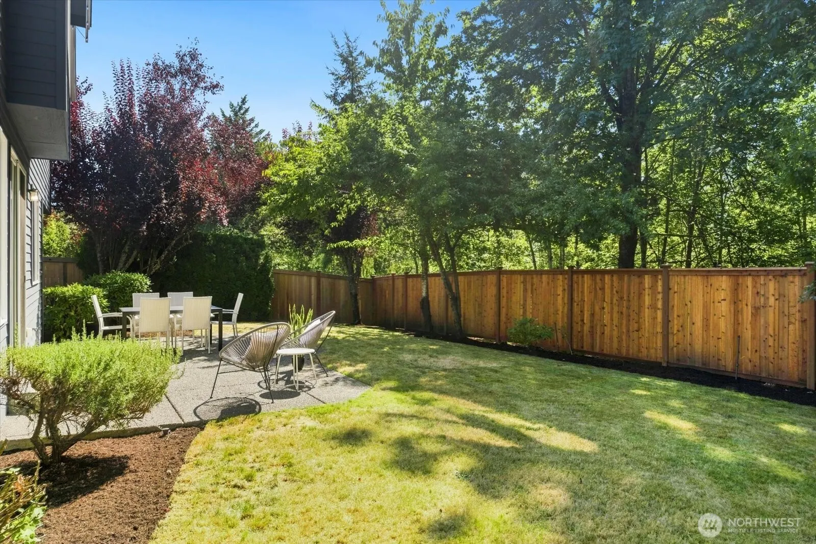 27225 SE 13th Place , Sammamish, WA 98075
