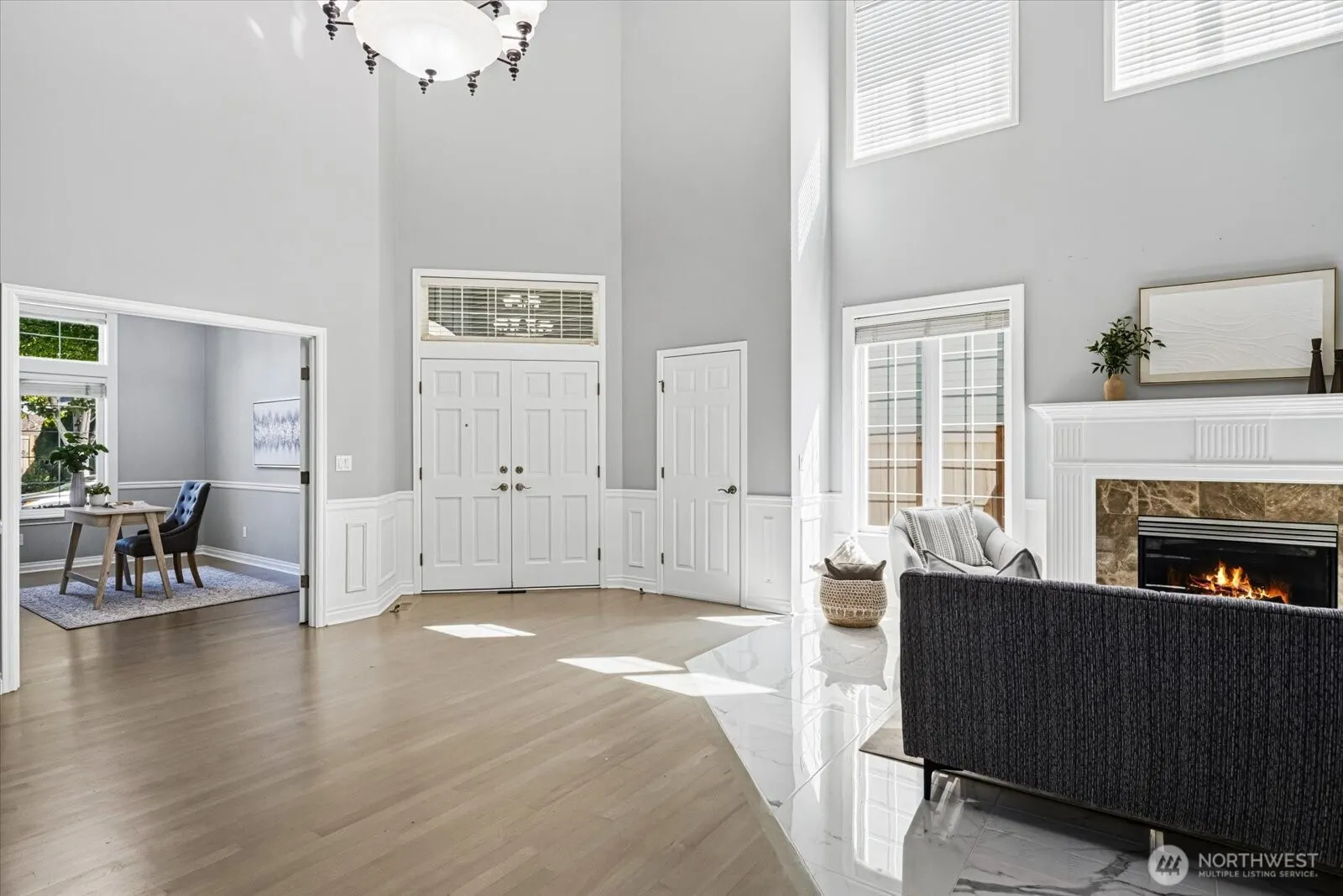 27225 SE 13th Place , Sammamish, WA 98075