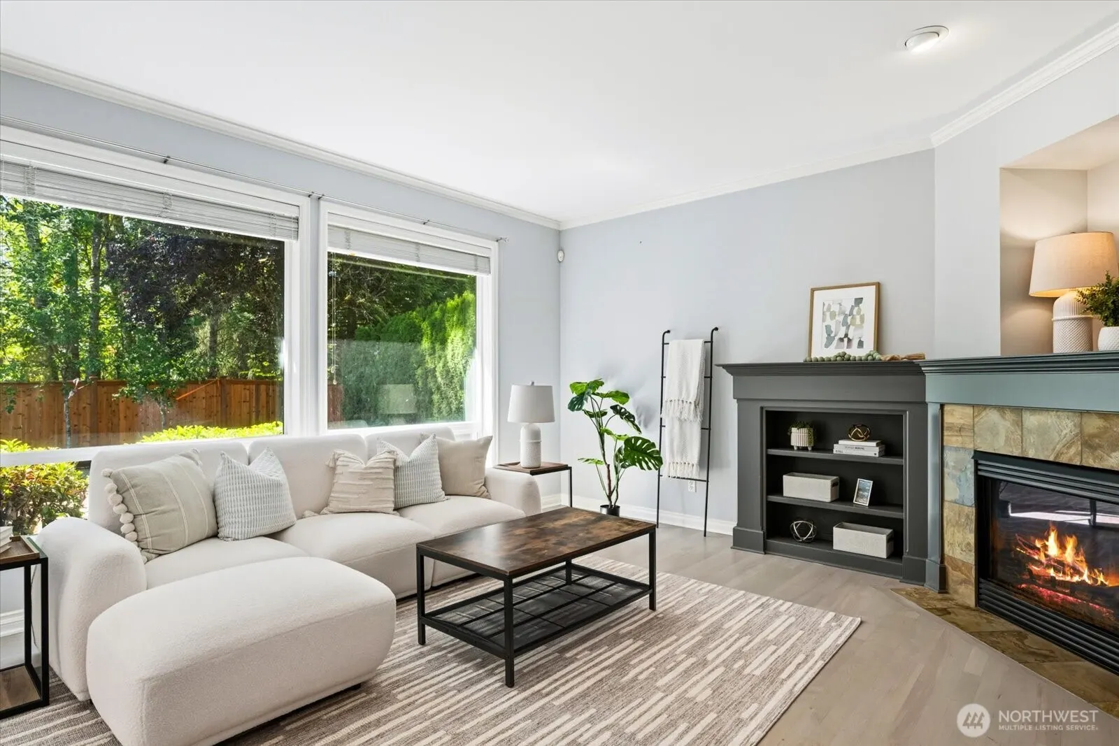 27225 SE 13th Place , Sammamish, WA 98075